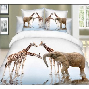 Постельное белье белого цвета с жирафами и слонами сатин