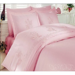Однотонное розовое постельное белье с вышивкой элитное - фирма Hobby