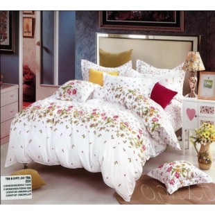 Светлое постельное белье с мелким цветочным рисунком - твил