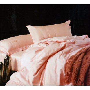 Однотонное постельное белье персиковое из сатина