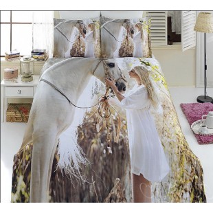 Комплект бамбукового постельного белья с изображением белой лошади и девушки блондинки