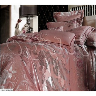 Нежно-розовое постельное белье из жаккарда