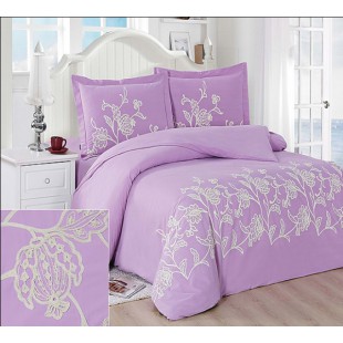 Нежно-лиловое постельное белье с белой вышивкой кружевом из сатина